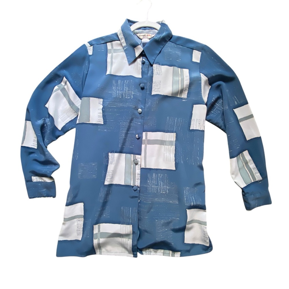 Grandma Core Beverly Rose L Blue Cubism Covered Buttons.